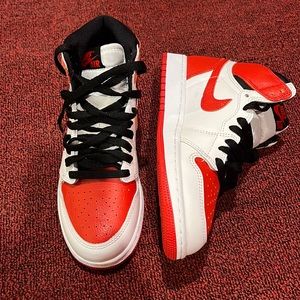 Nike jordan retro 1 highOG